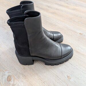 Stuart weitzman 5050 soho bootie + 7W